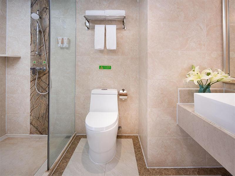 Vienna Classic Hotel Qingyuan Taihe Ancient Cave Scenic Area Екстериор снимка