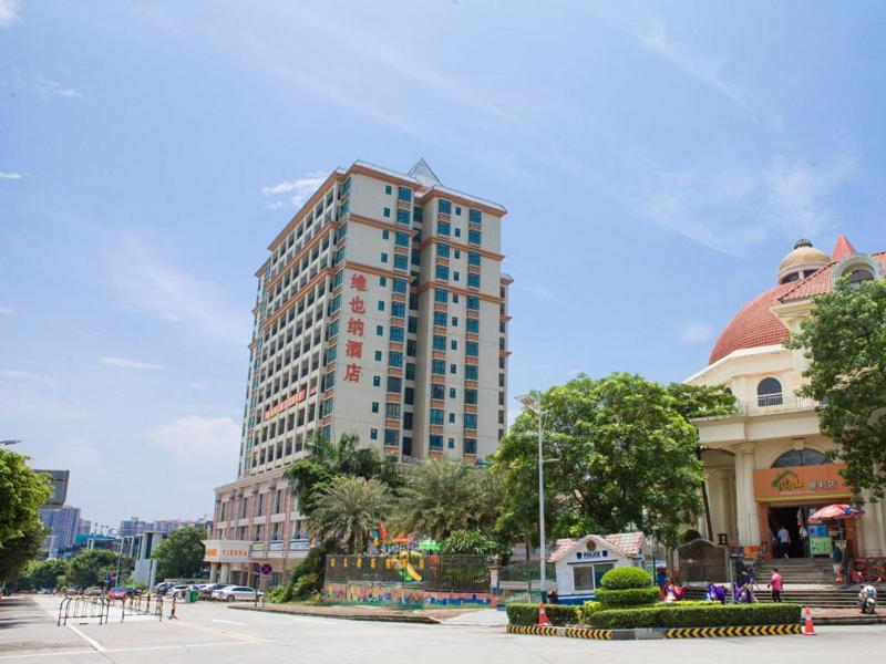 Vienna Classic Hotel Qingyuan Taihe Ancient Cave Scenic Area Екстериор снимка